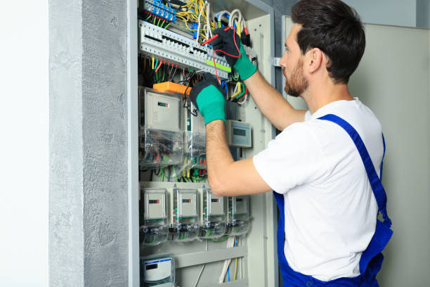 Best Affordable Electrician  in Oakland, OR